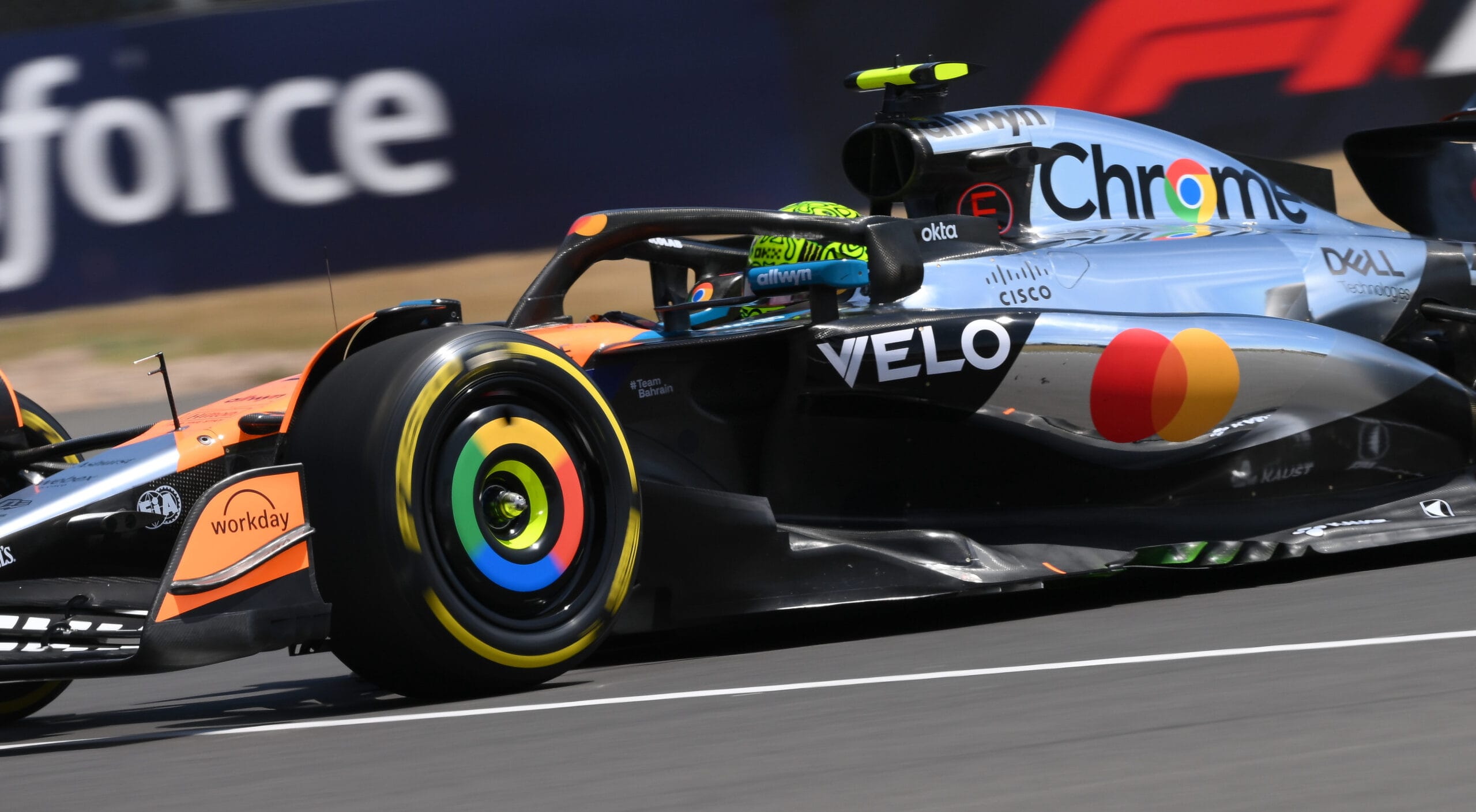 Lando Norris brilla en Silverstone liderando entrenamientos