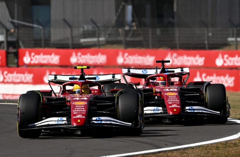 Leclerc descarta favoritismo hacia Hamilton en Ferrari 2026