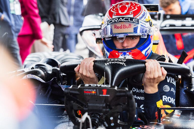 Max Verstappen podra dejar Red Bull rumbo a Mercedes