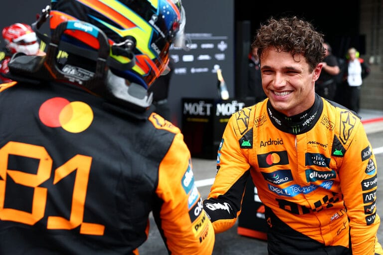 Norris y Piastri dominan en Blgica McLaren 1-2