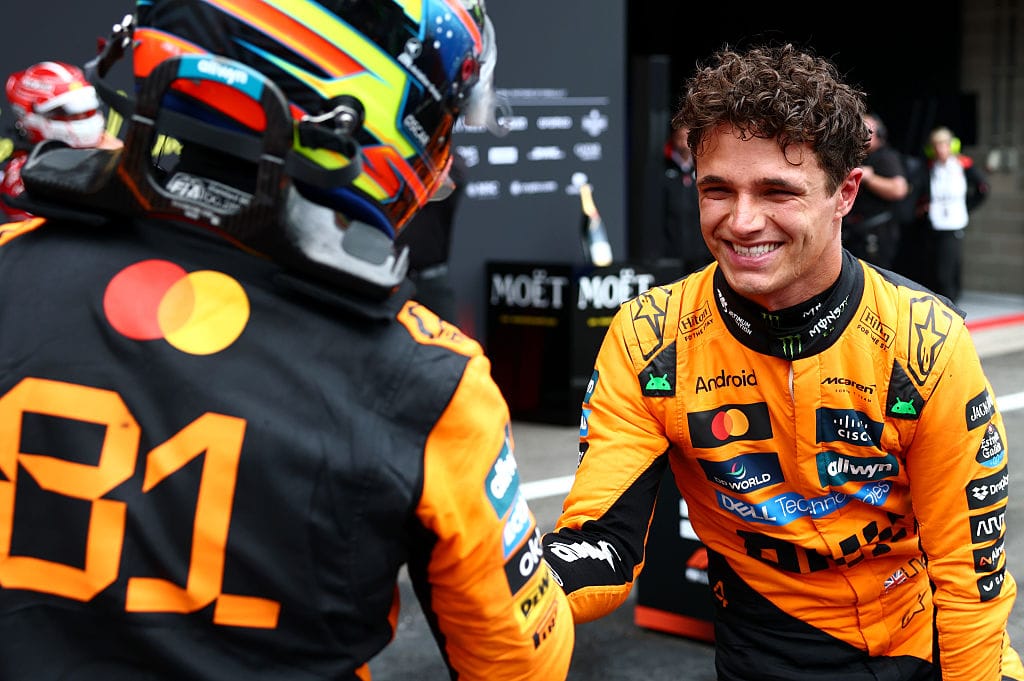 Norris y Piastri dominan en Blgica McLaren 1-2