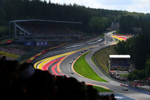 Verstappen busca el Milagro de Spa bajo la lluvia