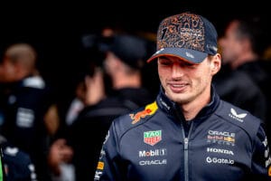 Verstappen lucha sin xito contra Leclerc en Spa