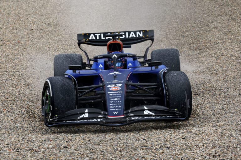 Albon impacta en Zandvoort bandera roja en libres
