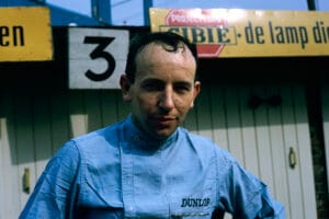 John Surtees el nico campen en dos y cuatro ruedas