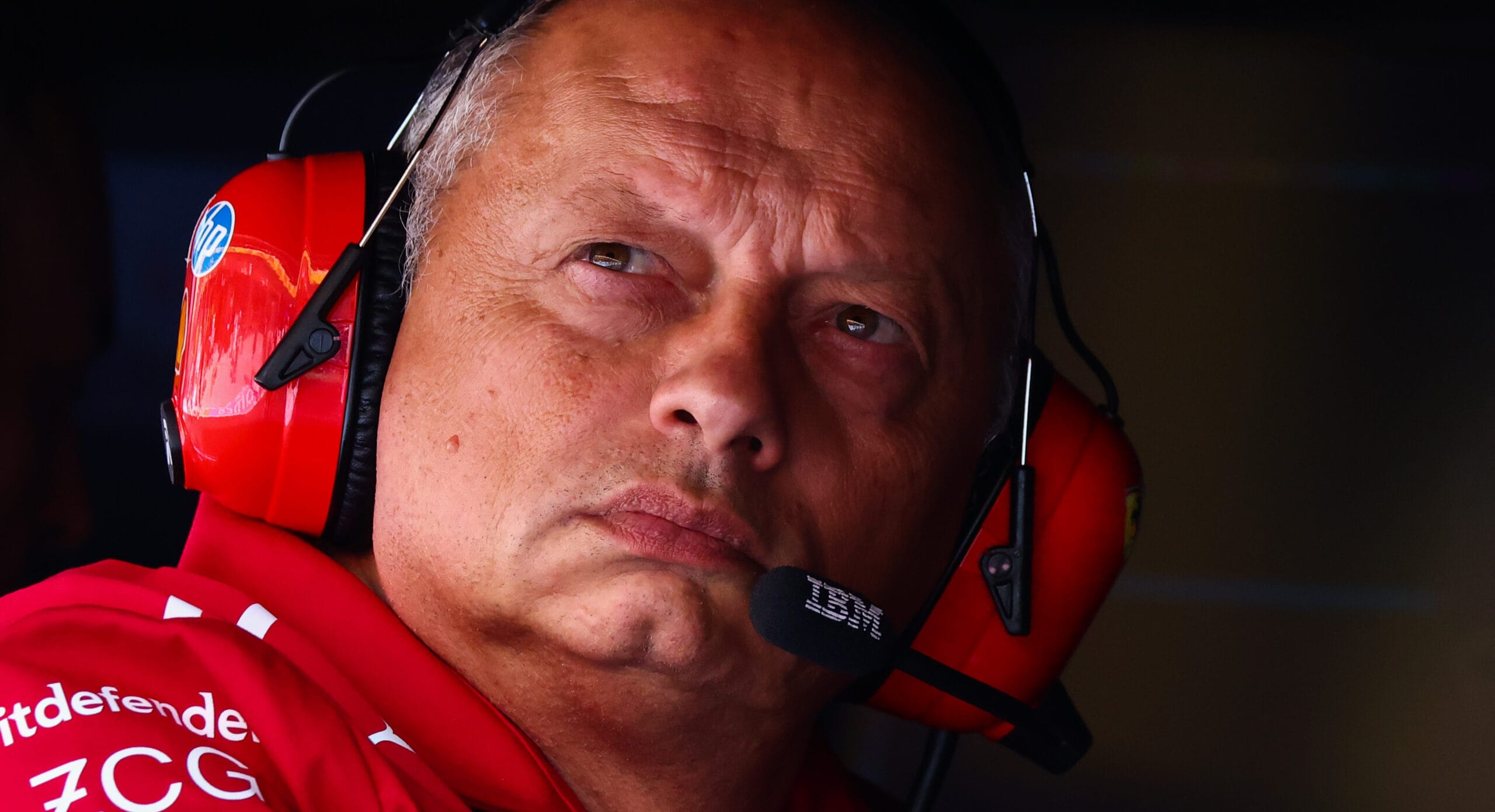 Leclerc brilla en Hungra Hamilton decepcionado en Ferrari
