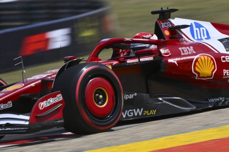 Leclerc sorprende con pole en Hungra Norris tercero