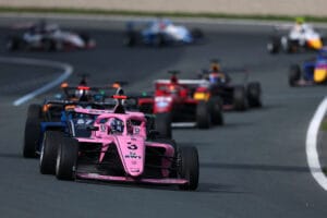 Nina Gademan triunfa en casa en el GP de Holanda