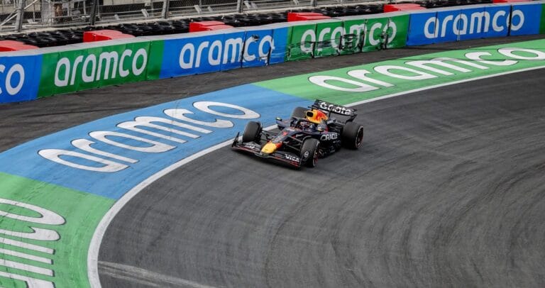 Piastri brilla en Zandvoort pole para McLaren