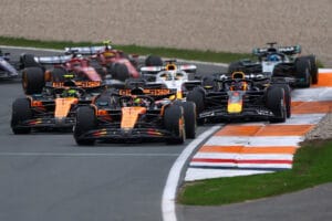 Piastri triunfa en Zandvoort Verstappen segundo Hadjar sorprende