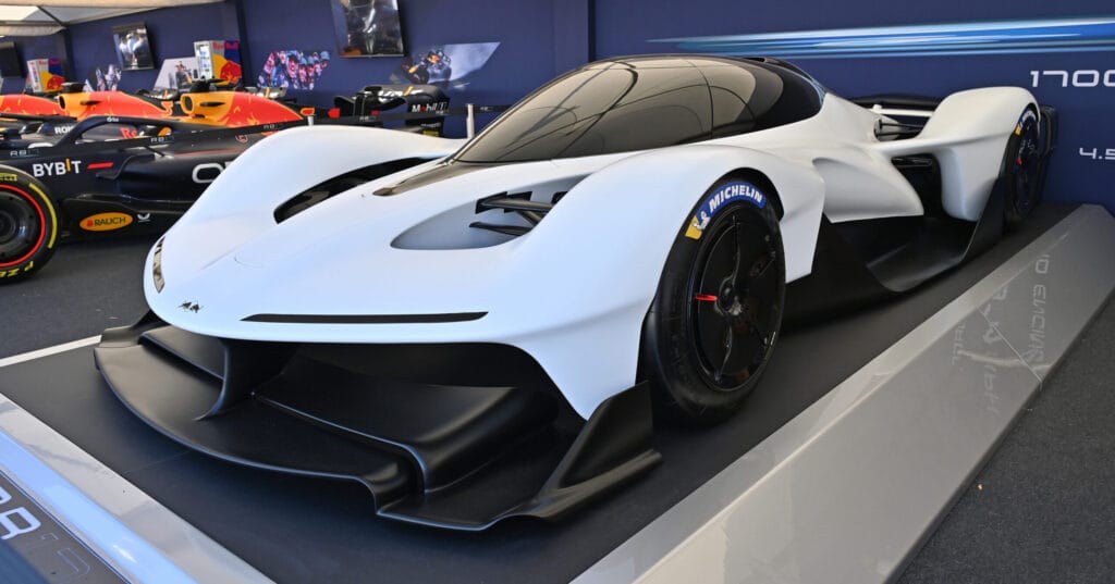 Red Bull RB17 Hypercar Outpaces F1 at Spa Simulations