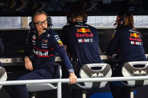 Red Bull sufre en Hungaroring Mekies preocupado por el RB21