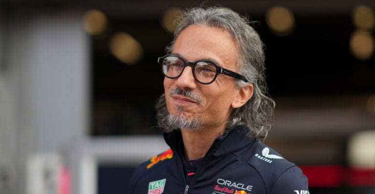 Sainz alaba a Mekies nuevo lder de Red Bull