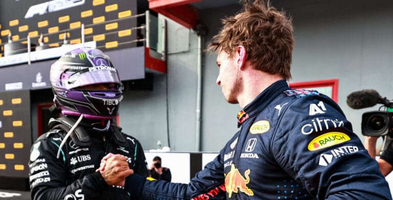 Verstappen desafa a Hamilton con juegos psicolgicos