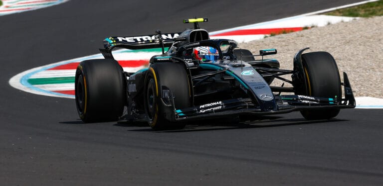 Antonelli Faces Pressure as Mercedes Eyes Sainz Move