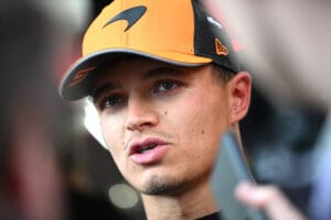 Norris y Piastri enfrentan caos en clasificacin Bak