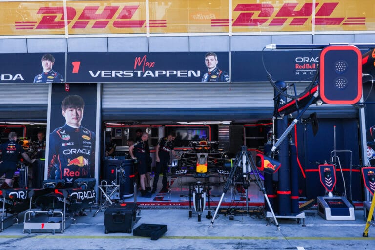 Red Bull y McLaren actualizan sus coches para Monza