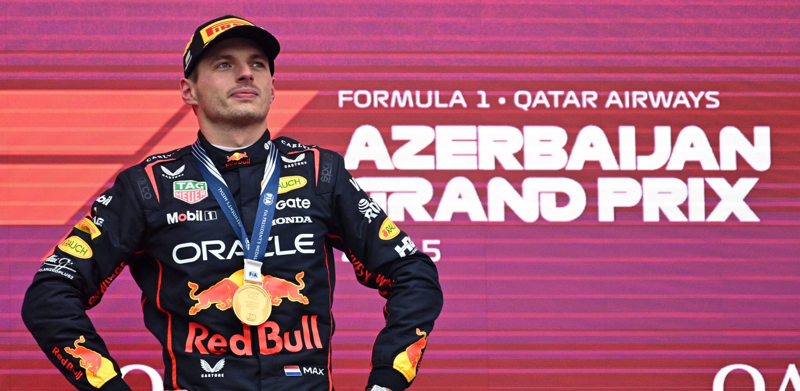 Verstappen brilla en Azerbaiyn Sainz logra podio clave