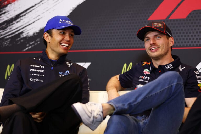 Verstappen impresiona en Nrburgring antes de Bak