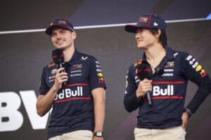 Verstappen inspira a Tsunoda a amar el gin-tonic