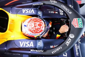 Verstappen positivo tras P6 en Bak Hamilton lidera