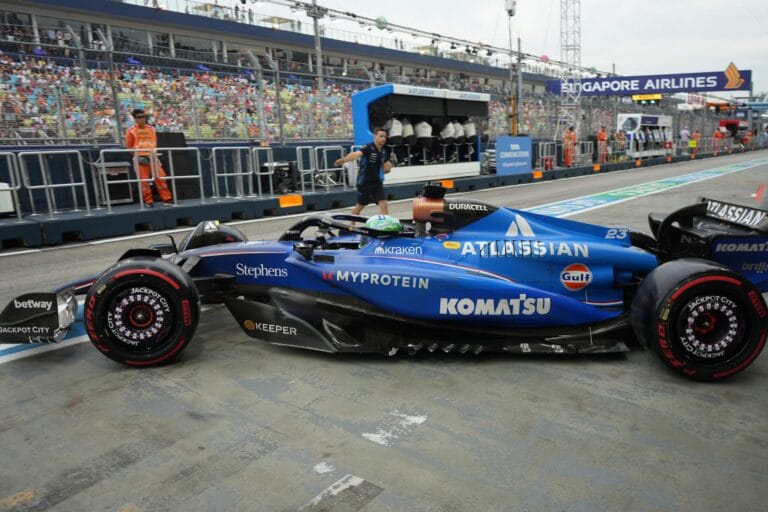 Albon destaca evolucin de Williams en 2023 y 2024