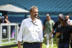 Alpine renueva liderazgo con Steve Nielsen al mando