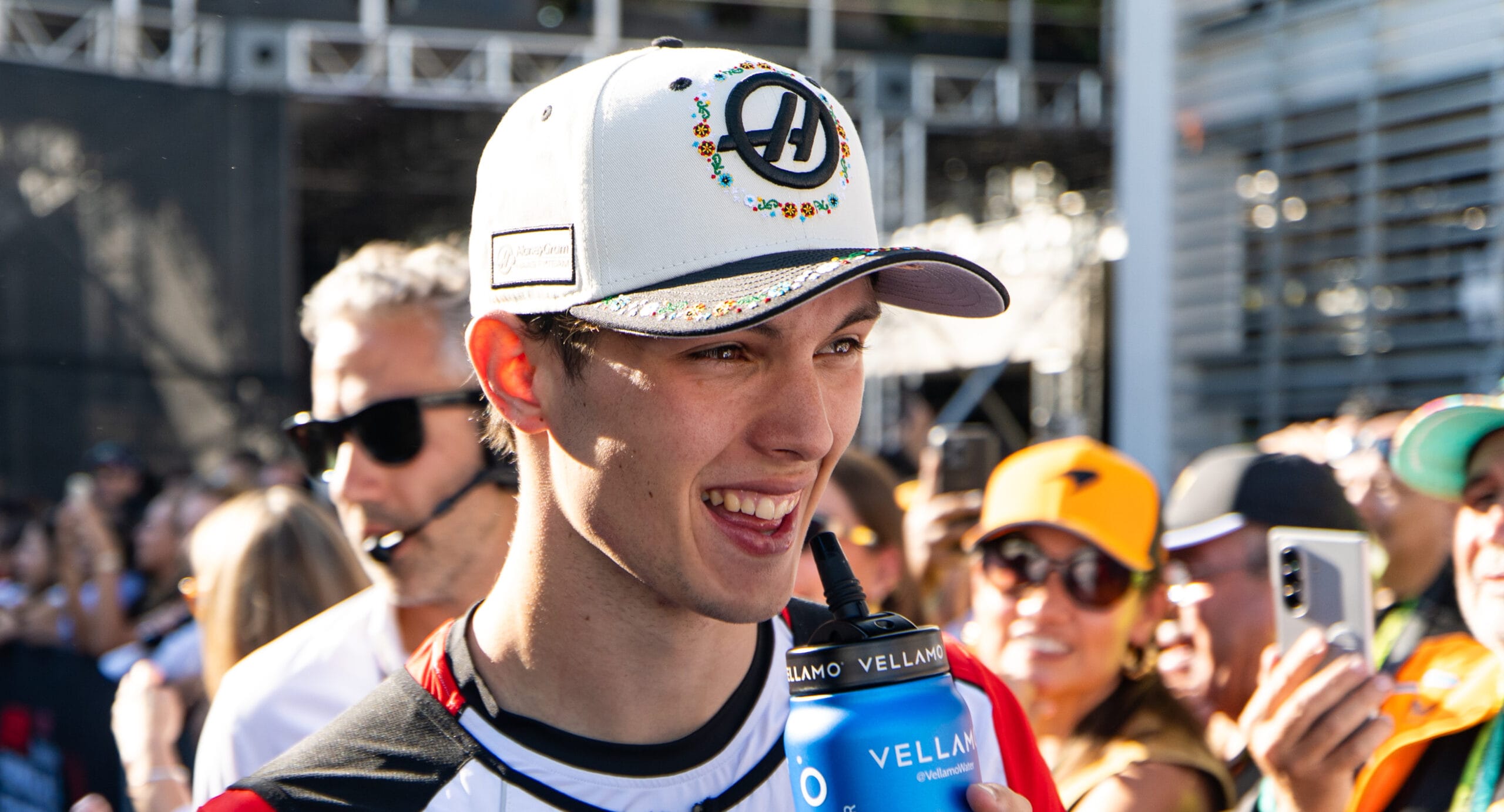 Bearman deslumbra en Mxico con audaz actuacin para Haas