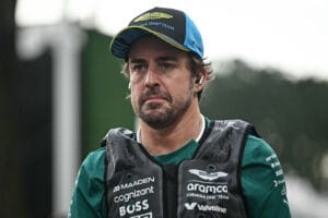 Fernando Alonso enfocado en 2026 desmiente rumores de retiro