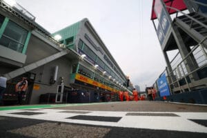 FIA Boosts Singapore GP Pit Lane Speed to 80 km/h