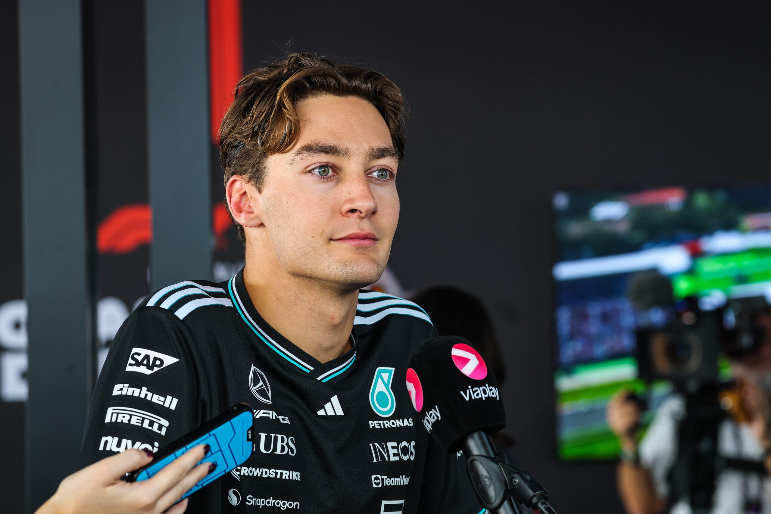 George Russell asegura futuro en Mercedes con clusula 2027