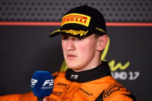 McLaren termina contrato con Alex Dunne de forma inmediata