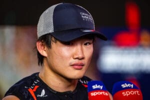 Tsunoda's Shocking Start Mars Singapore GP Performance