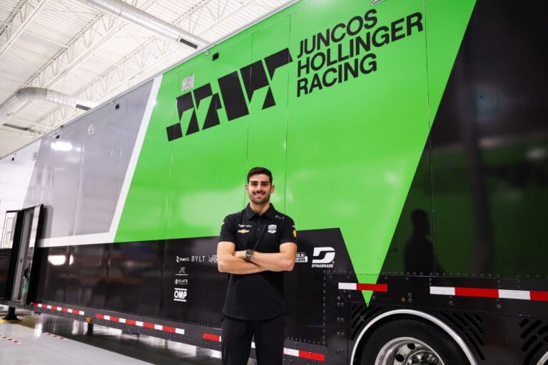 VeeKay Joins Juncos Hollinger for 2026 IndyCar Season