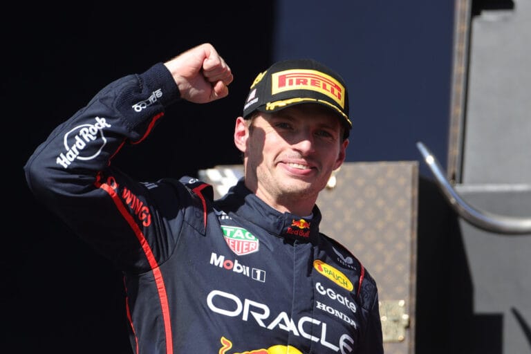 Verstappen acorta distancia con Piastri tras GP de EE.UU.