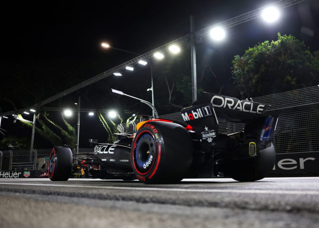 Verstappen Frustrated by Norris in Singapore Qualifying