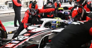 Bearman Shocked by Las Vegas Circuit's Lack of Grip