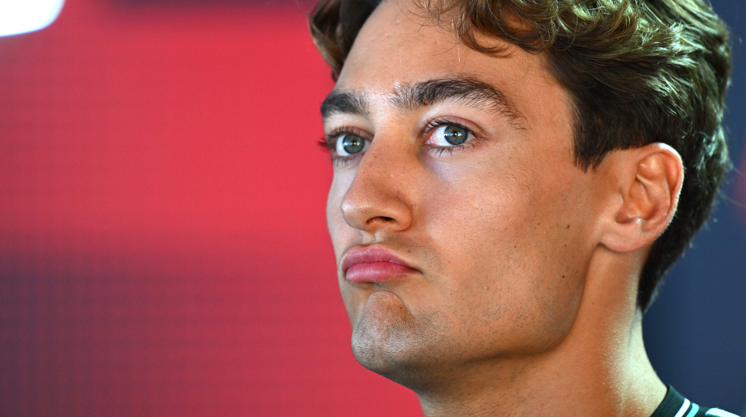 George Russell pide comisarios F1 profesionales y pagos