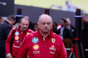 Hamilton frustrado tras difcil GP de Las Vegas con Ferrari