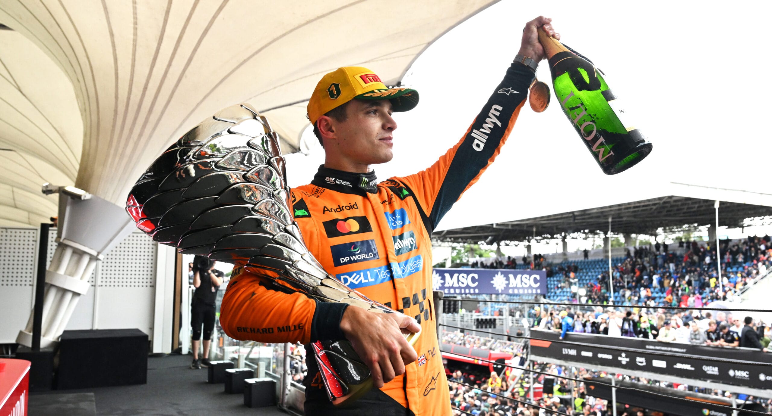 Lando Norris domina So Paulo y lidera el campeonato