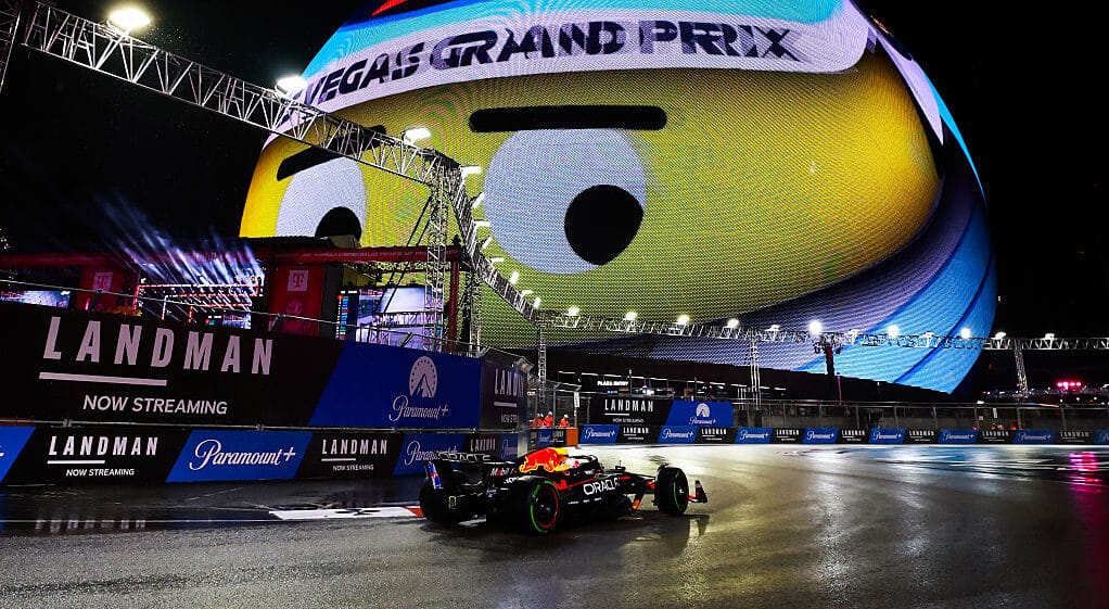 Lando Norris Shines in Wet Las Vegas Qualifying