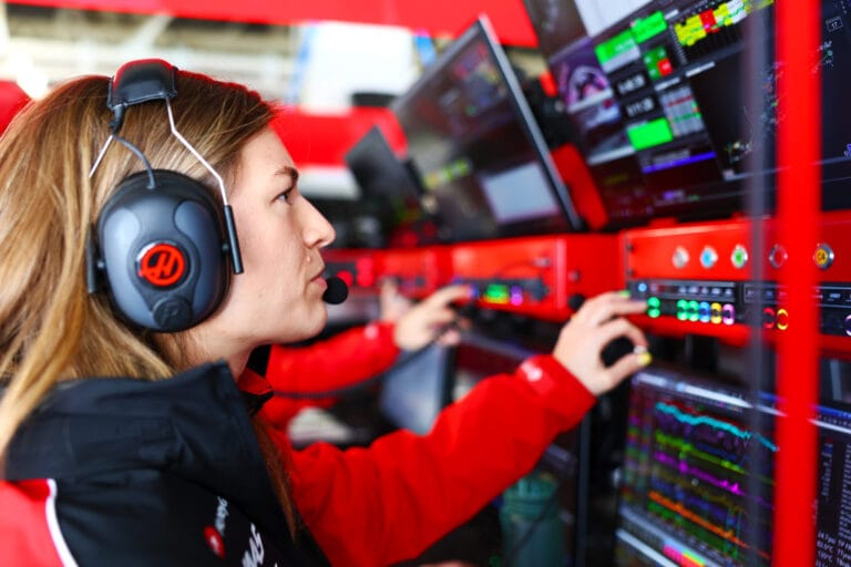 Laura Mller Breaks Barriers as Haas F1 Race Engineer