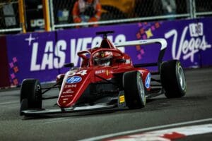 Maya Weug pierde el ttulo de F1 Academy en Las Vegas