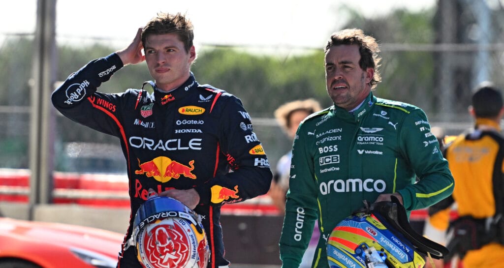 Montoya: Alonso podría desafiar a Verstappen por el título