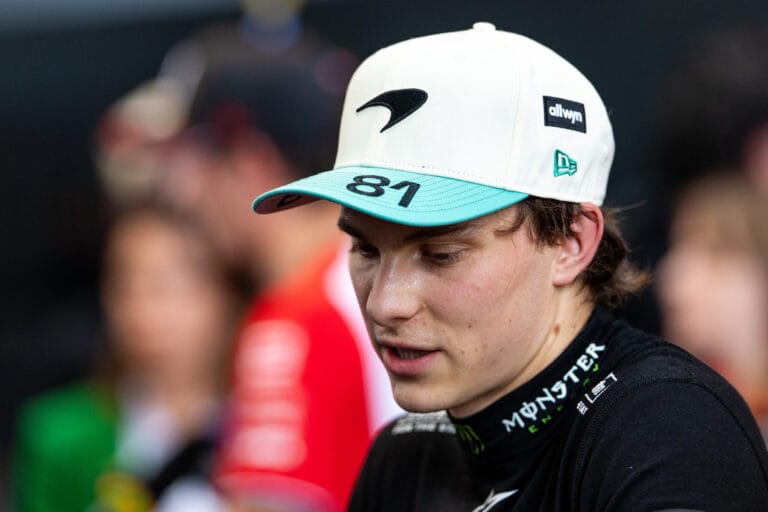 Piastri Faces Make-or-Break Moment at Vegas GP