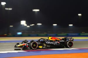 Piastri Secures Qatar Sprint Pole Verstappen Struggles