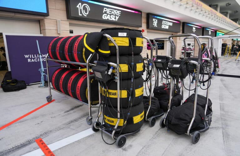 Pirelli impone lmite de vueltas en el GP de Qatar