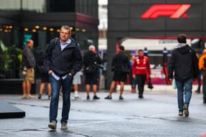 Steiner critica a McLaren por no protestar sancin a Piastri