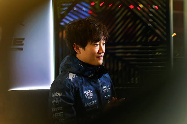 Tsunoda busca asegurar su lugar en Red Bull 2026