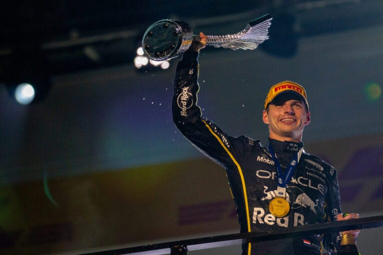 Verstappen busca dominar el sprint final en Qatar